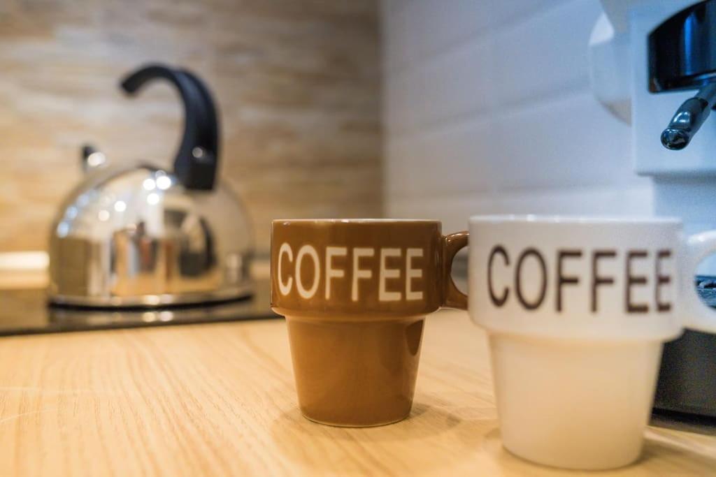 Apartamento Il Tempo Di Un Caffe Nápoles Exterior foto